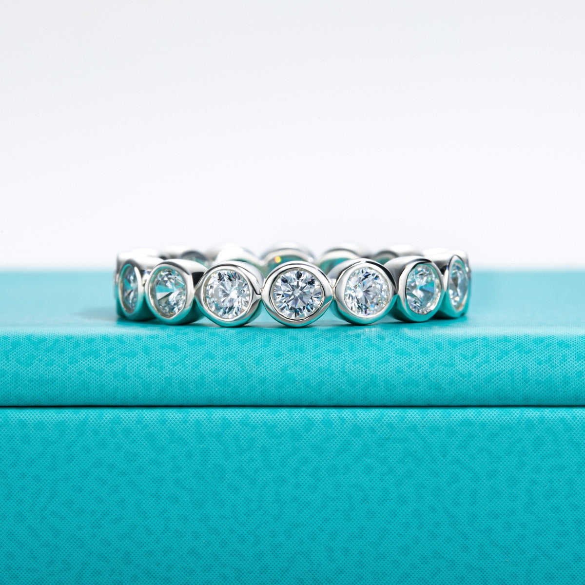 Alliance Harmony Moissanite