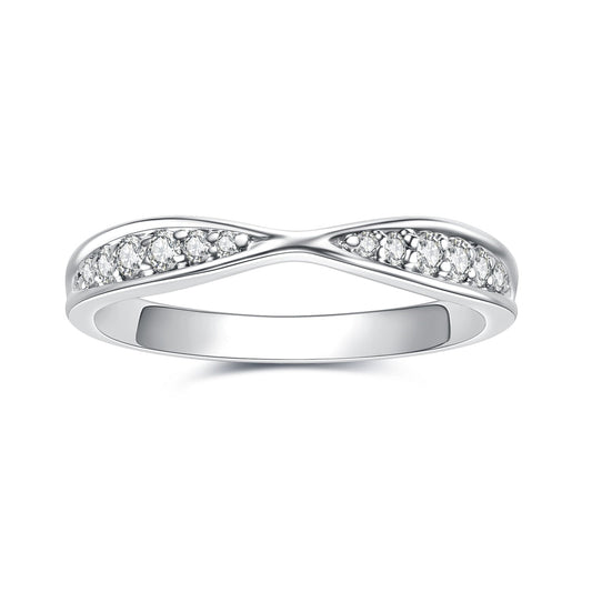 Bague Demi-Alliance Infinity Moissanite