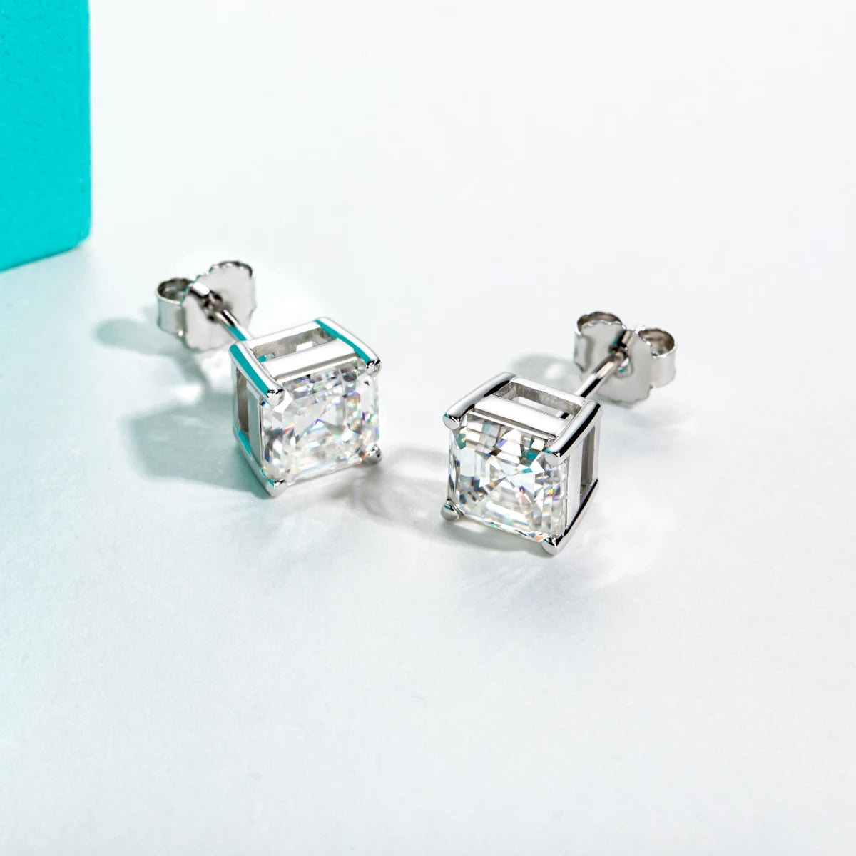 Boucle d'oreille Asscher Tige en Or 10k