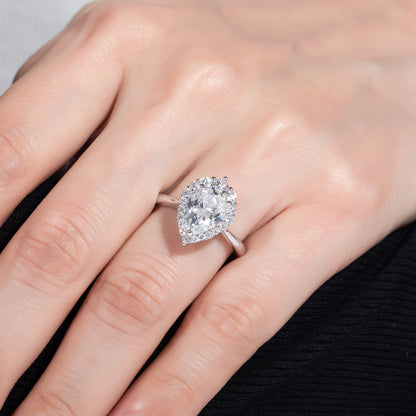 Bague Halo Poire Moissanite