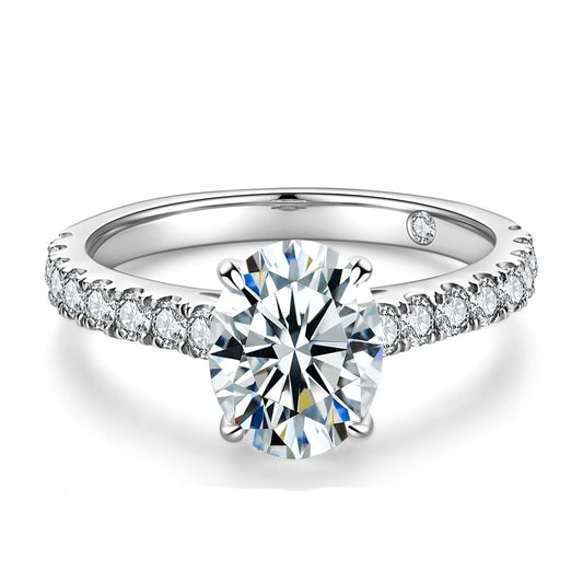 Bague Ovale Moissanite