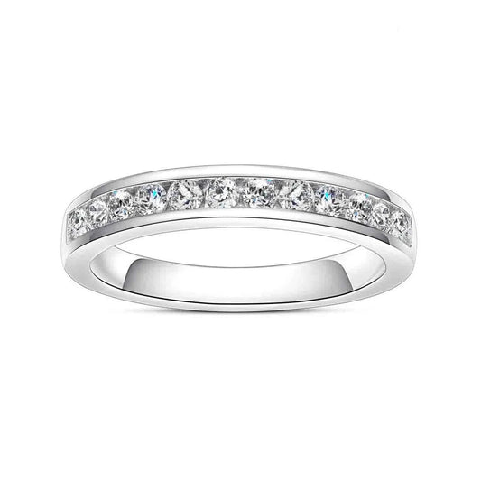 Demi-Alliance Channel Moissanite